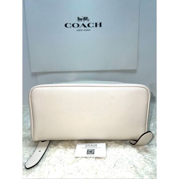??New! COACH Kenley Backpack Signature Canvas Chalk White Msrp:$398.00